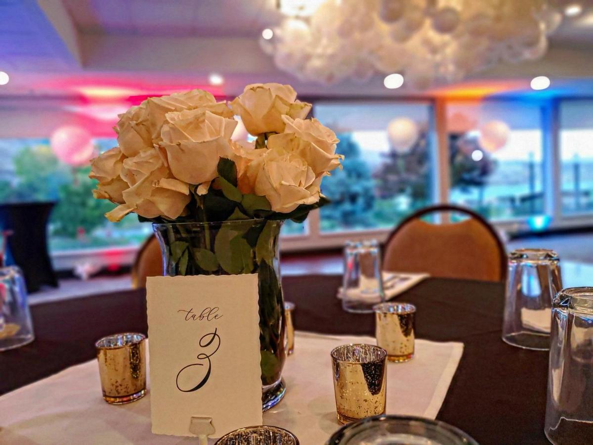 Holiday Inn Clarkston - Lewiston By Ihg Bagian luar foto